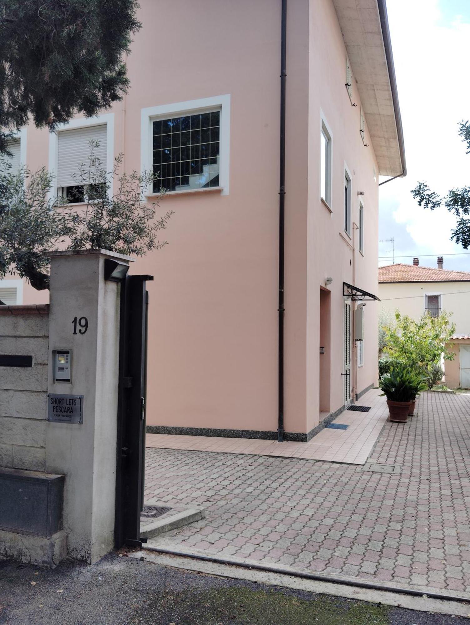 Apartmán Short Lets Pescara Exteriér fotografie