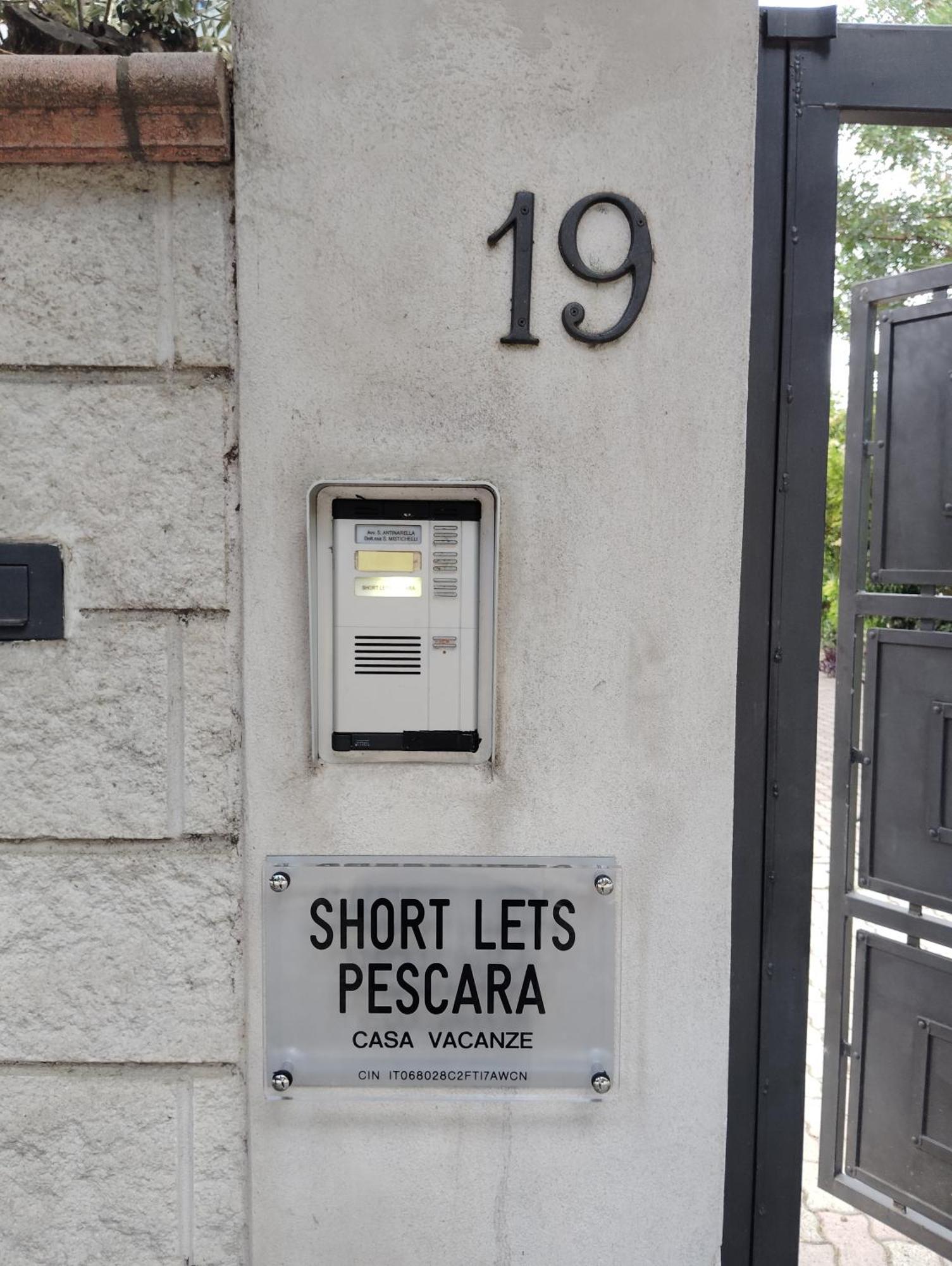 Apartmán Short Lets Pescara Exteriér fotografie