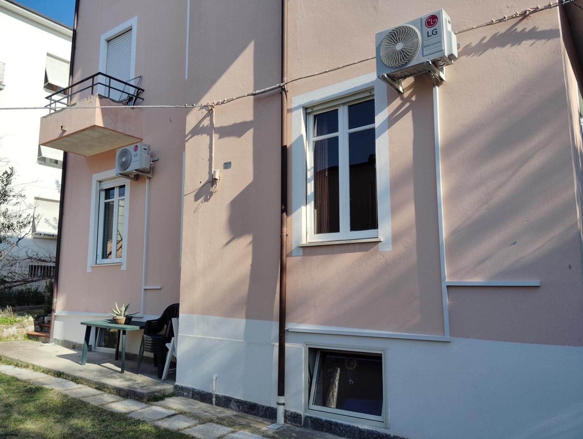 Apartmán Short Lets Pescara Exteriér fotografie